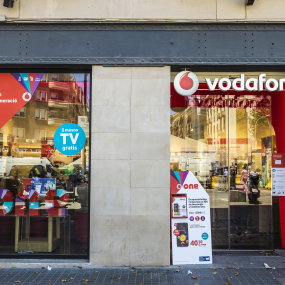 Jefferies belässt Vodafone auf 'Hold' - Ziel 85 Pence - 16.02.23 - News -  ARIVA.DE